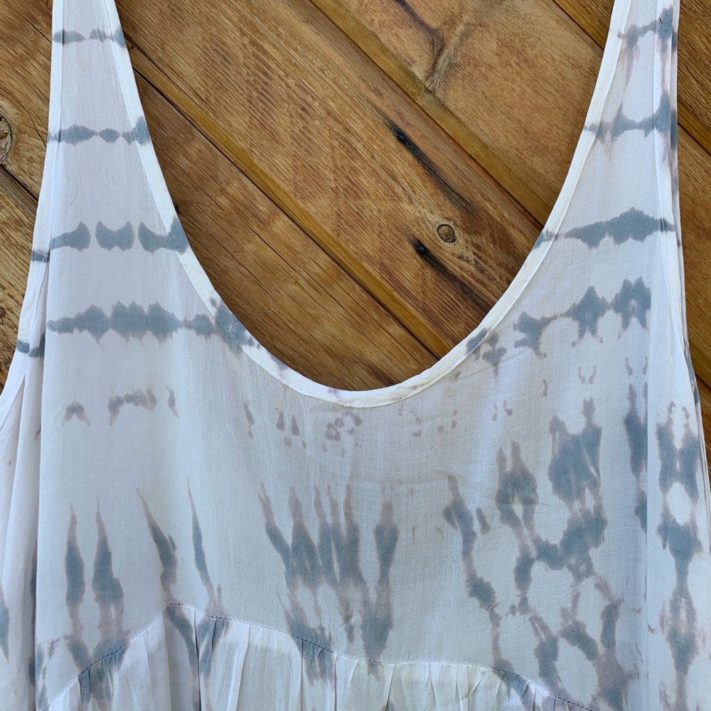 Sizzling summer dress made in Sunny California